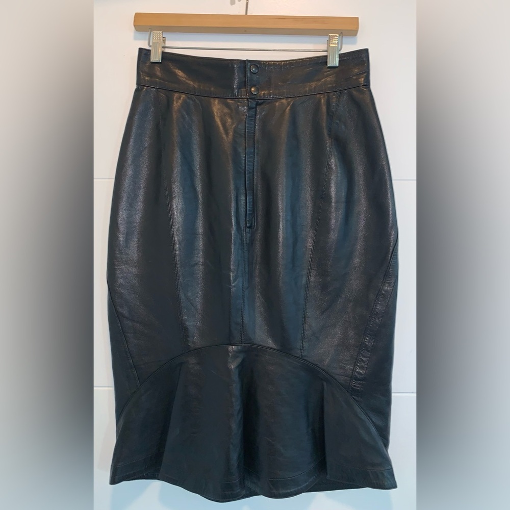 Rare Azzedine Alaia Vintage S/S 1992 Black Leather Ruffle Pencil Skirt 42 - Picture 2 of 5